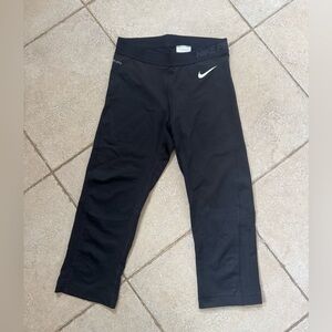 Women’s Nike Black Athletic 3/4 Leggings